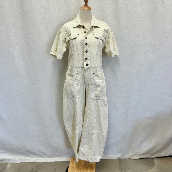 Free People Maxie Washed Coveralls Cream Denim Utility Jumpsuit Size 6 - Picture 2 of 16